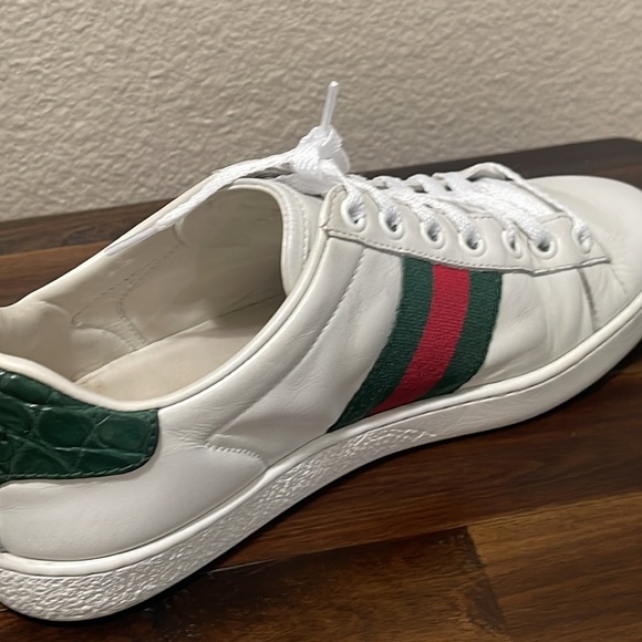 Gucci Ace Sneakers Authentic White Leather Monogram Green Web Sz 35.5 / 5.5 USA - Picture 6 of 17
